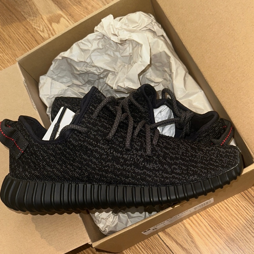 adidas 350 Yeezy OG Pirate Black AQ2659 Size 8 Brand New Authentic